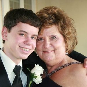 Meet your Posher, Evelyn